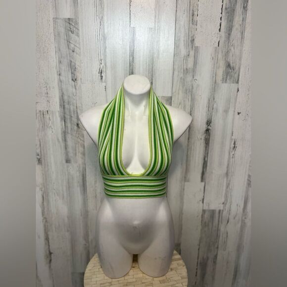 Green crop top - Picture 1 of 6